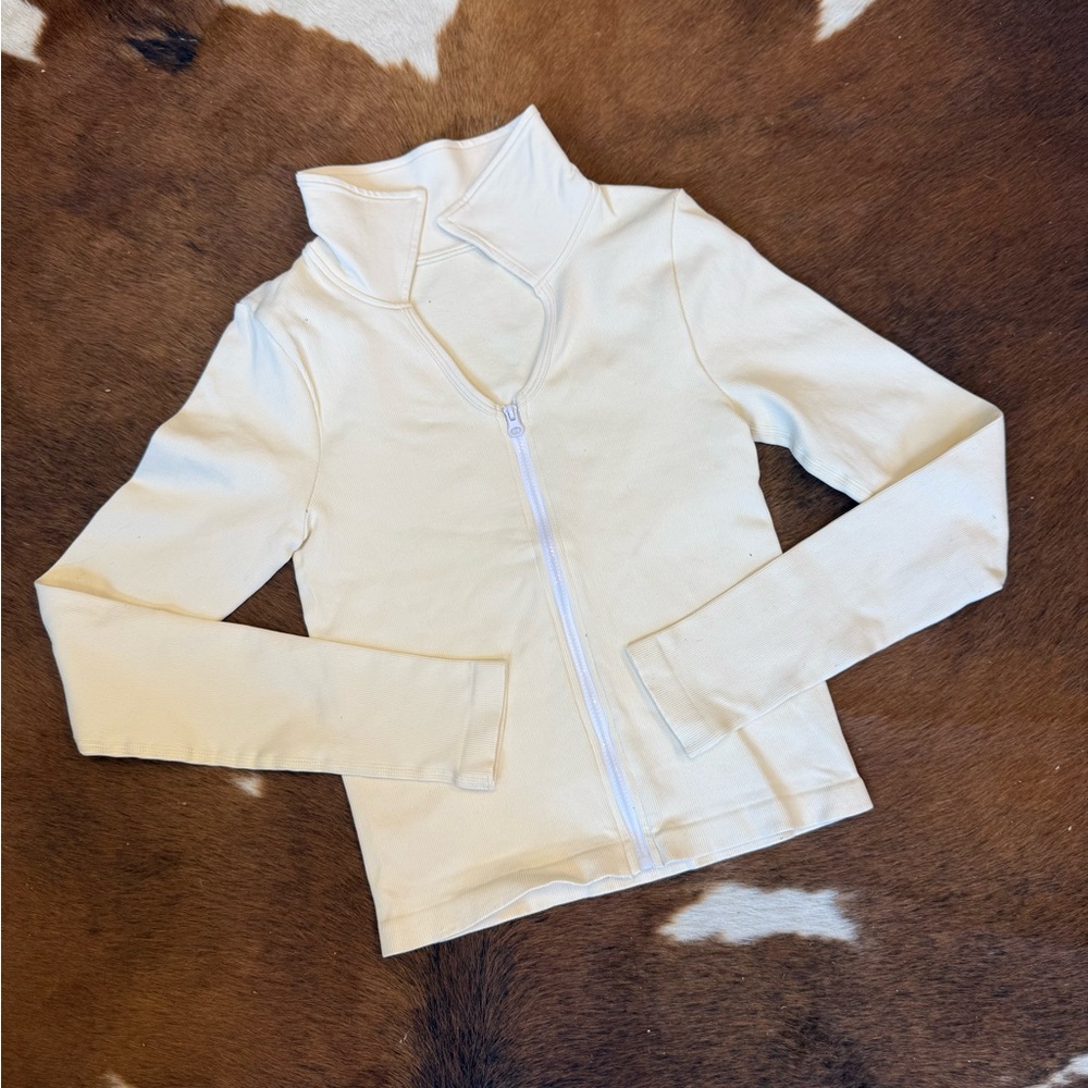 Women's Cream Zip-Up Jacket